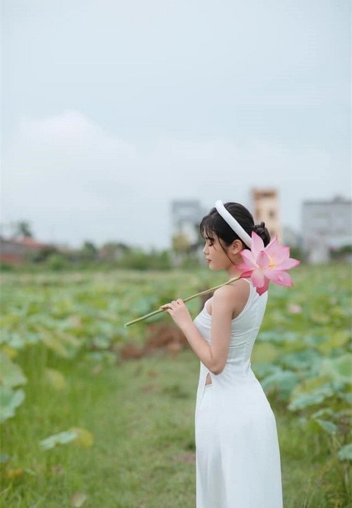 Hiệp gà hiếm hoi khoe con gái đang học đại học nữ sinh được khen hết lời vì xinh như hoa hậu - 4