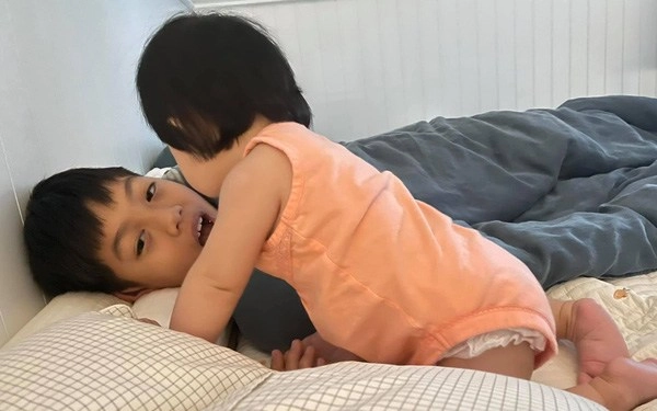 Hình 2 con đăng ở fanpage lạ không xin phép câu nói của cường đôla khiến ai nấy giật mình - 19