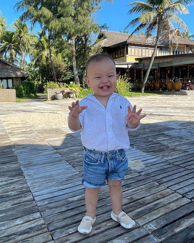 Hồ ngọc hà bêu xấu con trai khoe cảnh leon nằm vạ vật ở thảm cửa nhà để ăn - 11