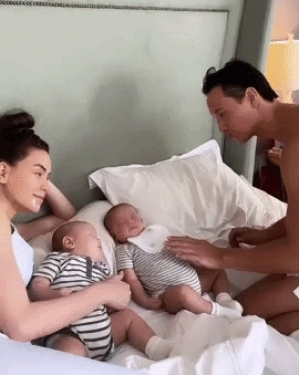 Hồ ngọc hà nói con gái lisa giống mẹ phải rúc nách ngửi mùi bố kim lý mới ngủ ngon - 15