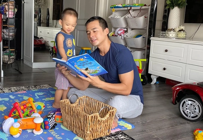 Hồ ngọc hà thúy diễm vắng nhà nhận tin nhắn bảo mẫu cao cấp ở nhà chăm con mà bất ngờ - 16