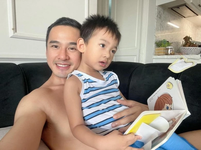 Hồ ngọc hà thúy diễm vắng nhà nhận tin nhắn bảo mẫu cao cấp ở nhà chăm con mà bất ngờ - 19