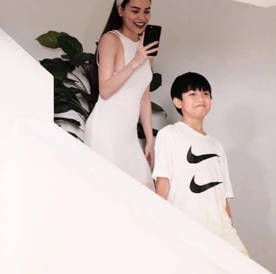 Hồ ngọc hà tổ chức sinh nhật giữa mùa dịch vì sợ subeo nghĩ mẹ bận 2 em quên mình - 2