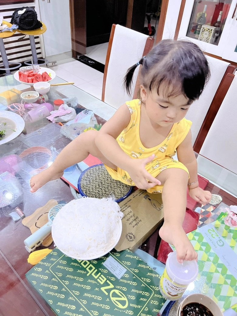 Hồ ngọc hà trường giang chịu khổ chiều con nghịch ngợm chưa bằng phu nhân tgđ tập đoàn nghìn tỷ - 2