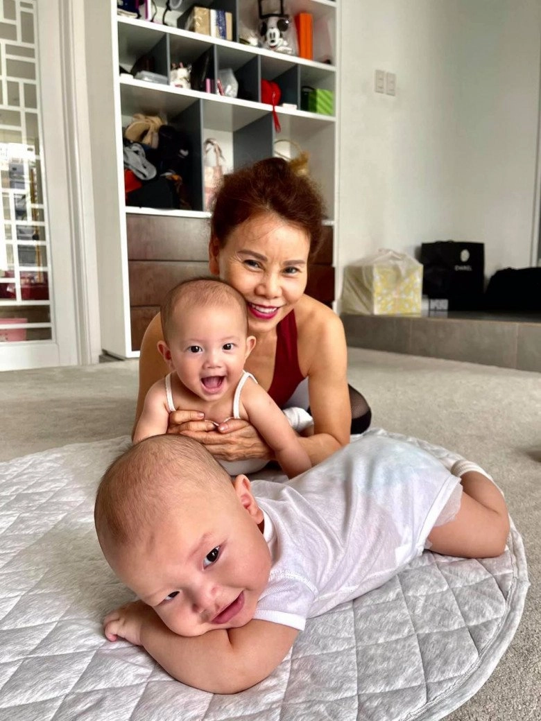 Hồ ngọc hà vân trang sinh con tìm được bảo mẫu u60 u70 ưng ý trả trăm triệutháng cũng xứng đáng - 2