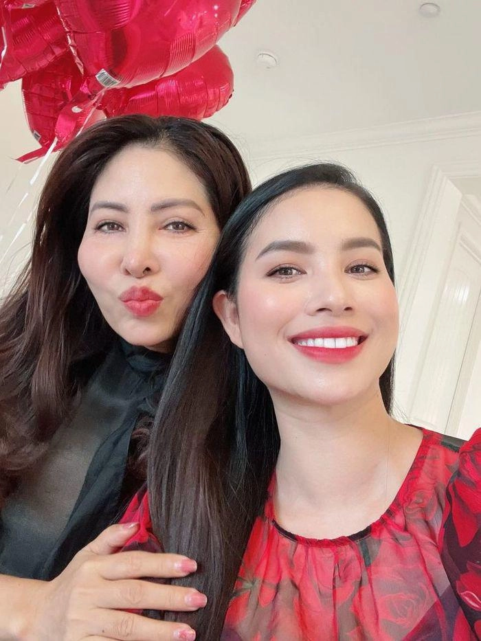 Hồ ngọc hà vân trang sinh con tìm được bảo mẫu u60 u70 ưng ý trả trăm triệutháng cũng xứng đáng - 14
