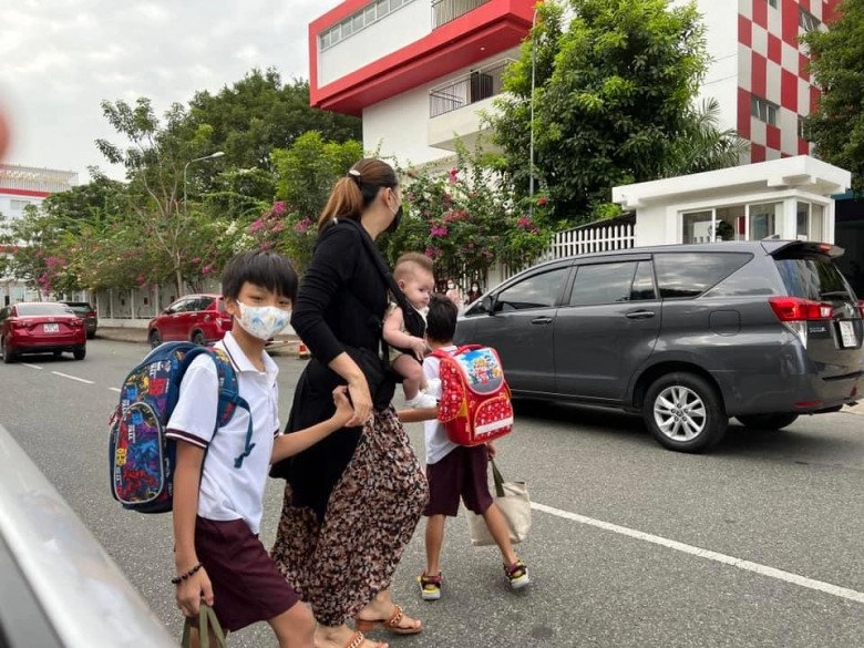Hoa hậu ăn chơi nhất việt nam làm mẹ đơn thân ngỏ ý xin giống để có thêm con gái - 12