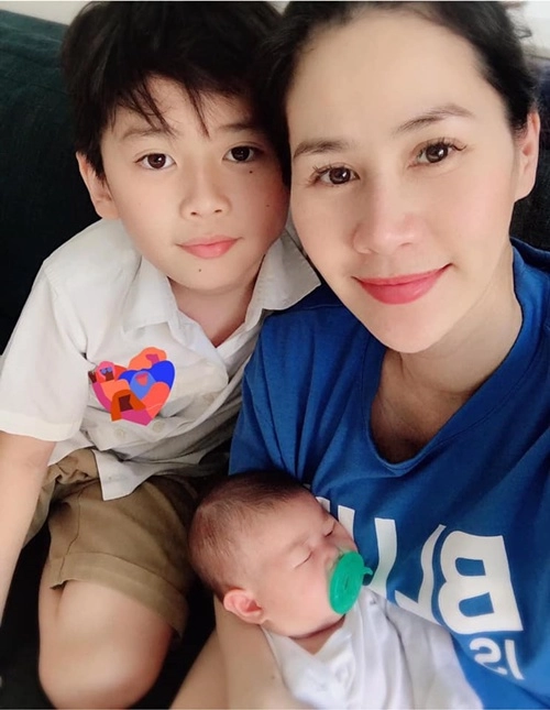Hoa hậu ăn chơi nhất việt nam làm mẹ đơn thân ngỏ ý xin giống để có thêm con gái - 14