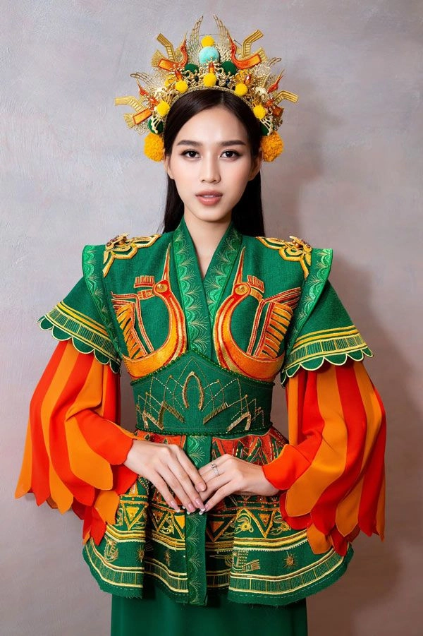 Hoa hậu đỗ hà bật khóc khi xa ba mẹ trong ngày lên đường chinh chiến tại miss world - 14