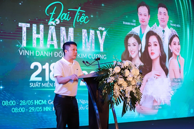 Hoa hậu đỗ thị hà hào hứng trải nghiệm dịch vụ mới tại thu cúc - 4