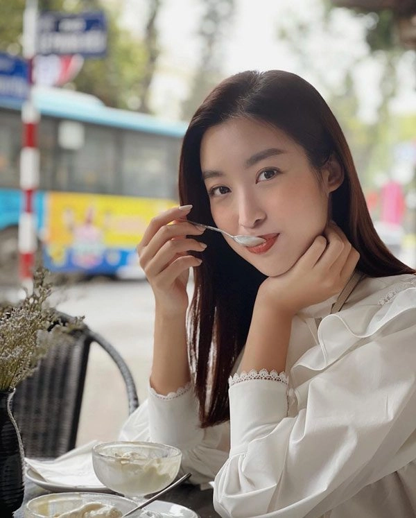 Hoa hậu nghèo nhất vbiz ngày nào giờ lướt qua đã thấy mùi hàng hiệu - 14