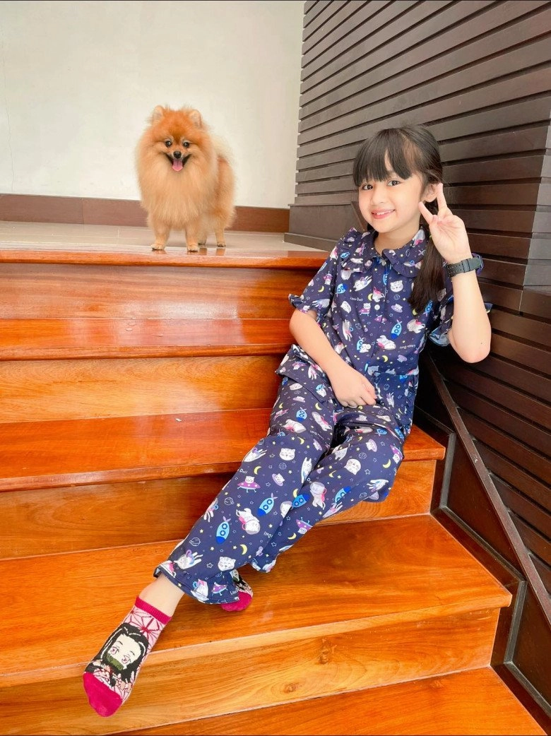 Hoa hậu nhí 12 tuổi bị chê trang điểm quá đậm xem ảnh tẩy trang ai cũng bối rối - 9