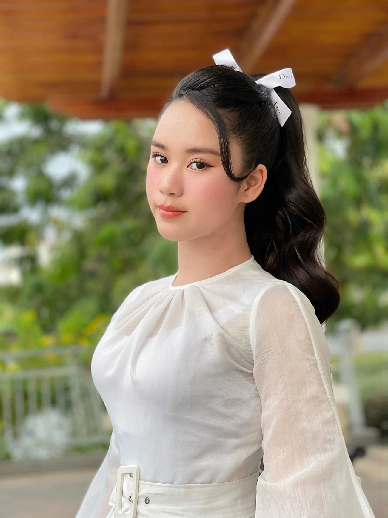 Hoa hậu nhí 14 tuổi cật lực ép cân chụp hình cùng phương khánh đôi chân vòng eo đáng nể - 6