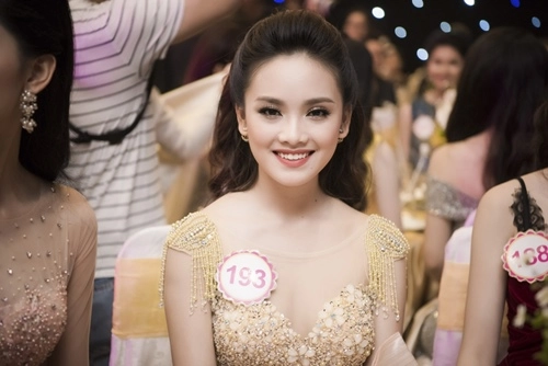 Hoa hậu việt nam 2016 mòn mắt trước vẻ gợi cảm của 30 thí sinh đẹp nhất cuộc thi - 7