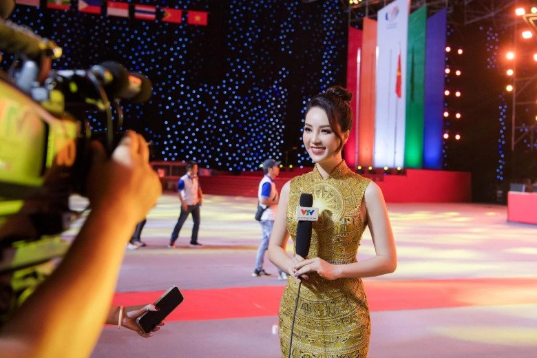 Hoa khôi nhà đài - thụy vân lên đồ cưỡi ngựa không cầu kì vẫn sang xịn chuẩn quý tộc - 7