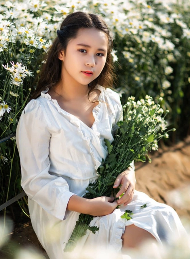 Hoa khôi nhí cần thơ chưa đi thi bạn thân 14 tuổi đã đoạt vương miện hoa hậu quốc tế - 11