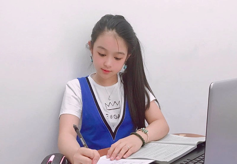 Hoa khôi nhí cần thơ chưa đi thi bạn thân 14 tuổi đã đoạt vương miện hoa hậu quốc tế - 19