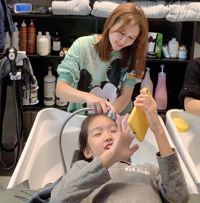 Hoa khôi sinh viên bị dv quỳnh búp bê tát sái quai hàm làm mẹ đơn thân yêu trai tân - 10