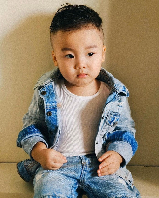 Hòa minzy hạnh phúc khoe danh sách người xem clip con trai phủ sóng nhiều nước âu mỹ - 2