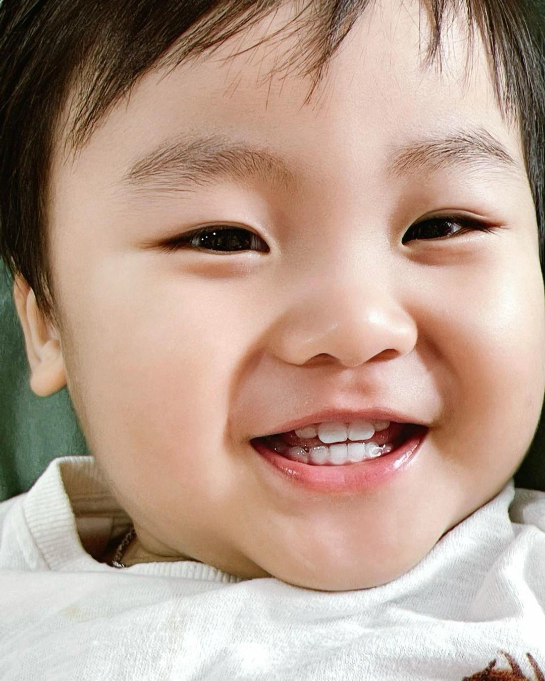 Hòa minzy hạnh phúc khoe danh sách người xem clip con trai phủ sóng nhiều nước âu mỹ - 7