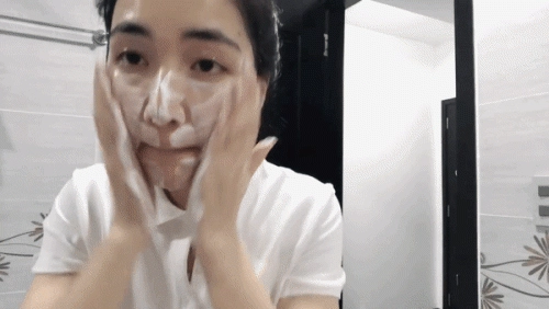 Hòa minzy mỗi lần skincare hơn 1 tiếng thanh lý cả rổ mụn nhờ chú trọng bước làm sạch - 9
