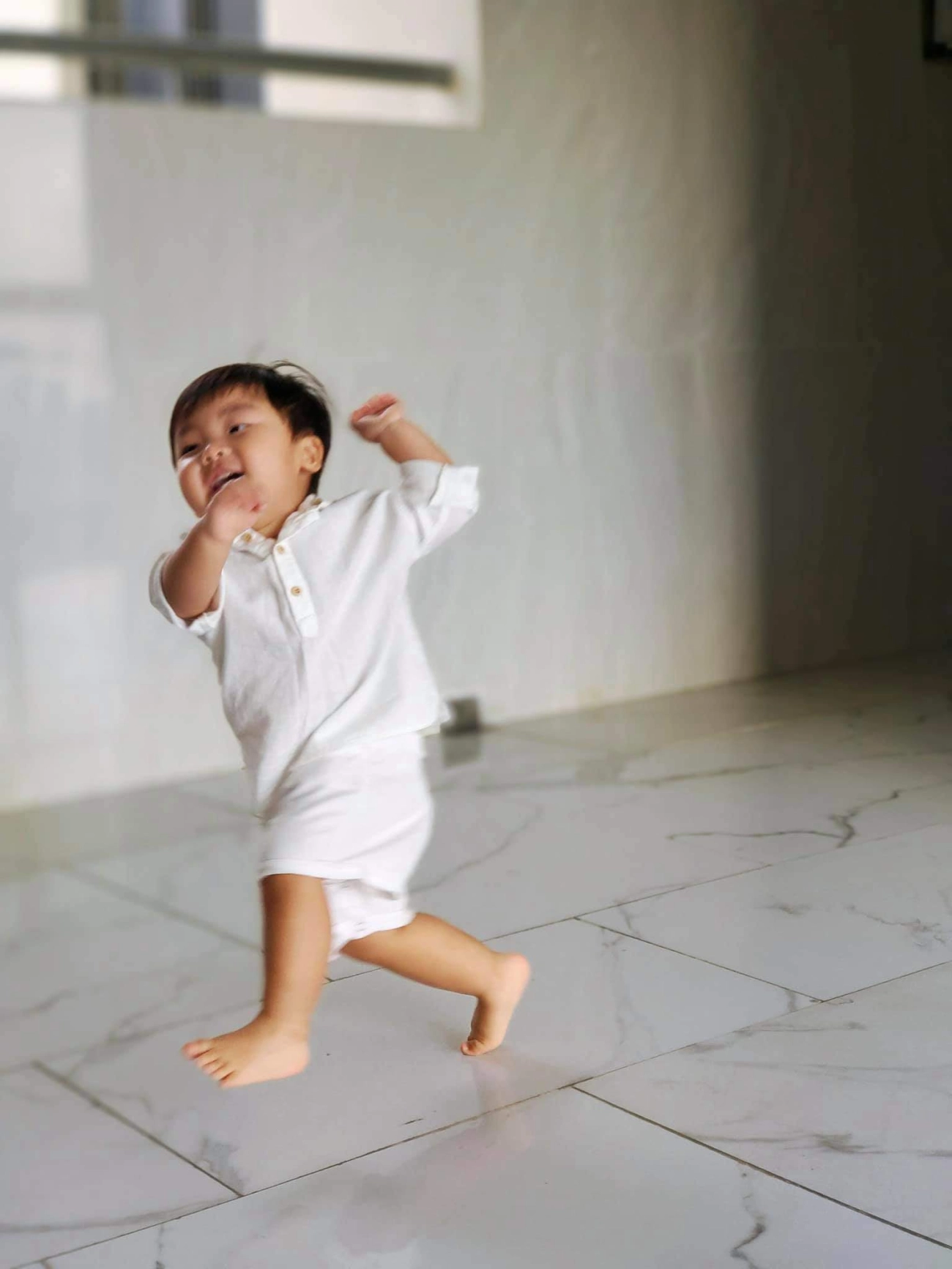 Hoà minzy tự làm bánh mì cho con quý tử miền tây vừa ăn vừa khóc siêu đáng yêu - 15