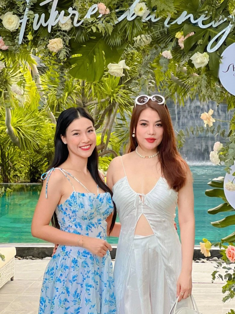 Hoàng oanh đắt show hậu ly hôn mặc chiếc đầm mua đâu cũng có đọ sắc cùng trương ngọc ánh - 1