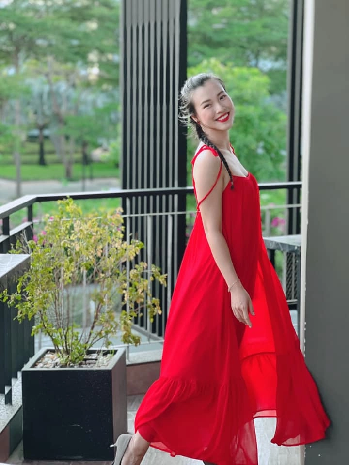 Hoàng oanh đắt show hậu ly hôn mặc chiếc đầm mua đâu cũng có đọ sắc cùng trương ngọc ánh - 12