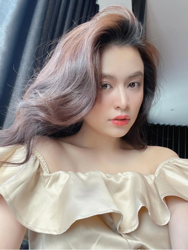 Hoàng thuỳ linh chỉ sửa nhẹ đôi điểm trên gương mặt mà fan dụi mắt nhìn hoài không ra - 4