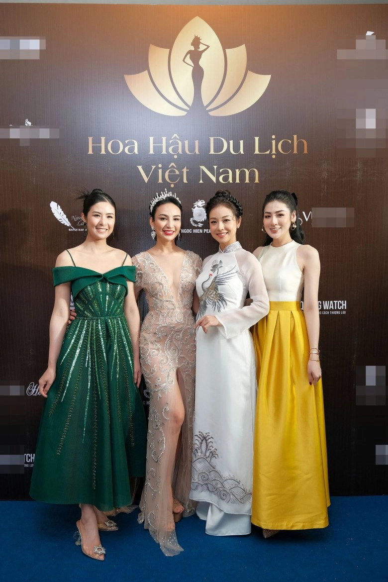 Hội tụ chị em hoa hậu có tuổi u35 ngọc diễm diện đầm mỏng lấn át jennifer phạm lẫn ngọc hân - 1