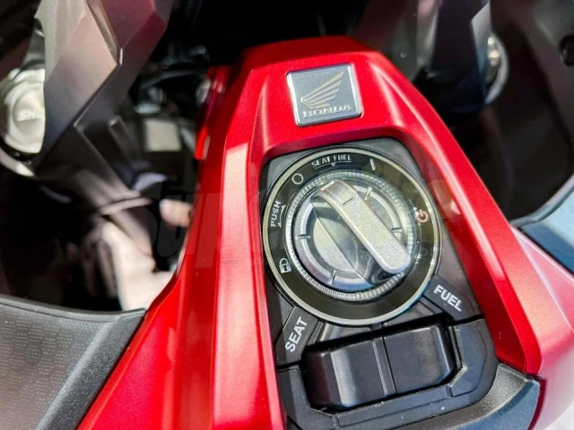 Honda adv350 chính thức ra mắt sau bao ngày chờ đợi - 5