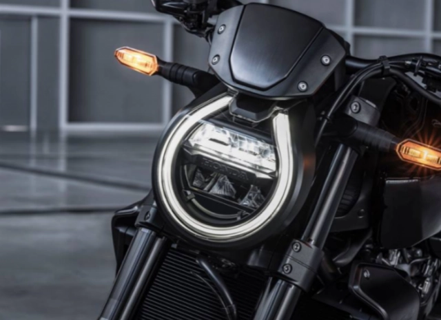 Honda cb1000r black edition đầu tiên xuất hiện tại việt nam - 2