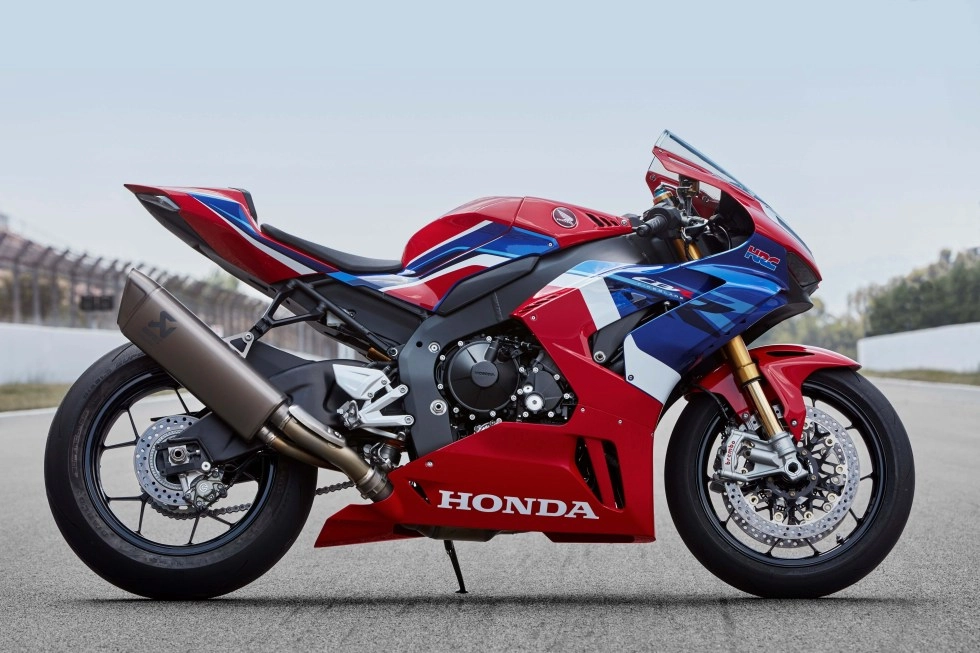 Honda cbr1000rr-r 2020 vừa được công bố giá bán chính thức - 3