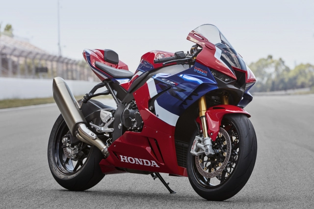 Honda cbr1000rr-r ra mắt thị trường việt với giá gần 1 tỷ - 8