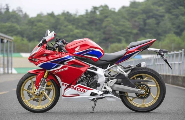 Honda cbr250rr 2020 mới chính thức ra mắt bổ sung sức mạnh mới - 4