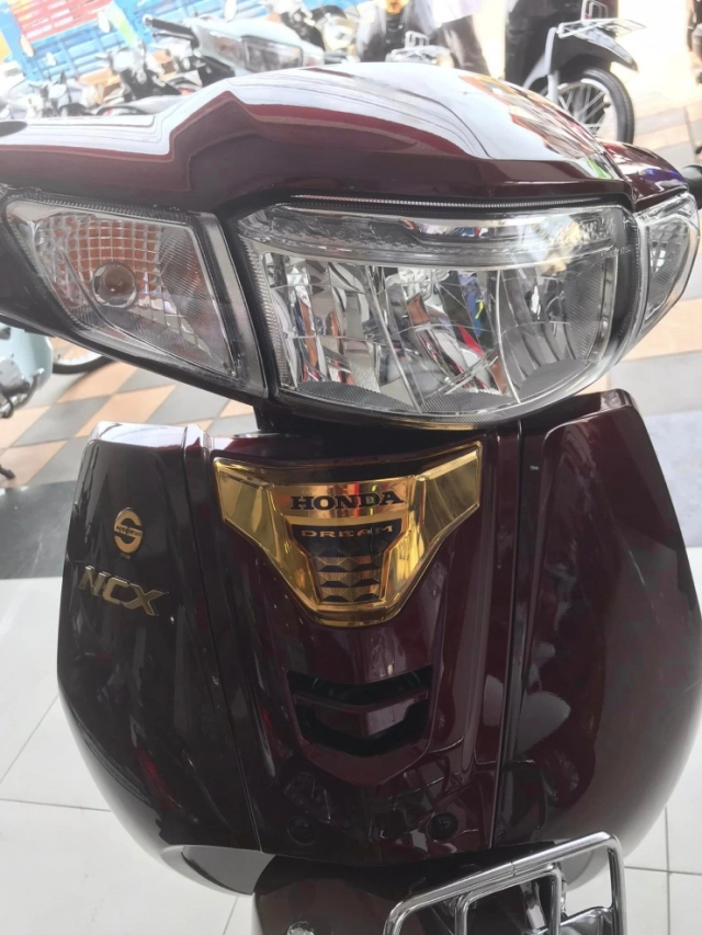 Honda dream 2023 lộ diện với những công nghệ thừa hưởng từ wave 125i 2023 - 5