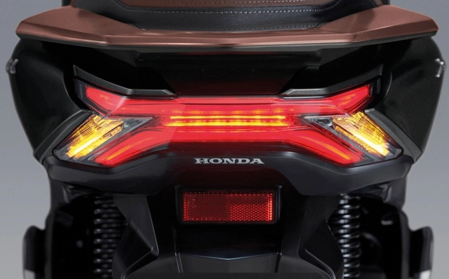 Honda pcx 160 2021 chính thức ra mắt với giá không thể hợp lý hơn - 4