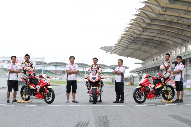Honda racing vietnam không ngừng luyện tập để tiếp tục phát triển hoạt động đua xe thể thao - 2
