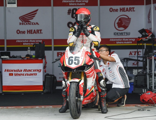 Honda racing vietnam không ngừng luyện tập để tiếp tục phát triển hoạt động đua xe thể thao - 4