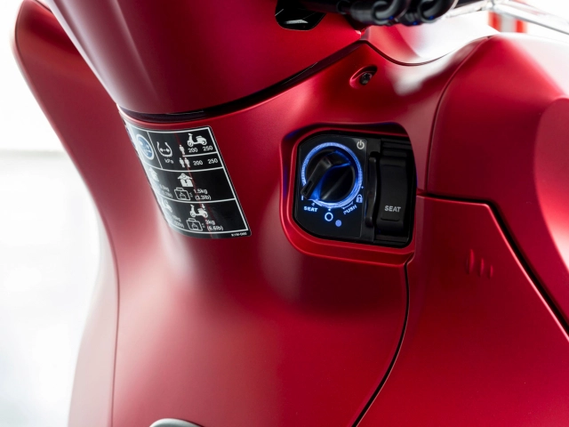 Honda sh350i mới tiết lộ giá bán chính thức - 7