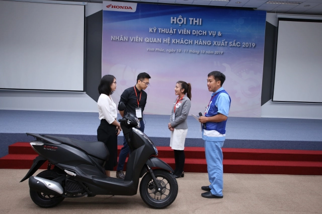 Honda vn tổ chức hội thi kỹ thuật viên dịch vụ - 9