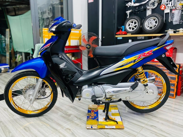 Honda wave độ đẹp hết chỗ chê khi sở hữu dàn chân đi ngược số đông - 23