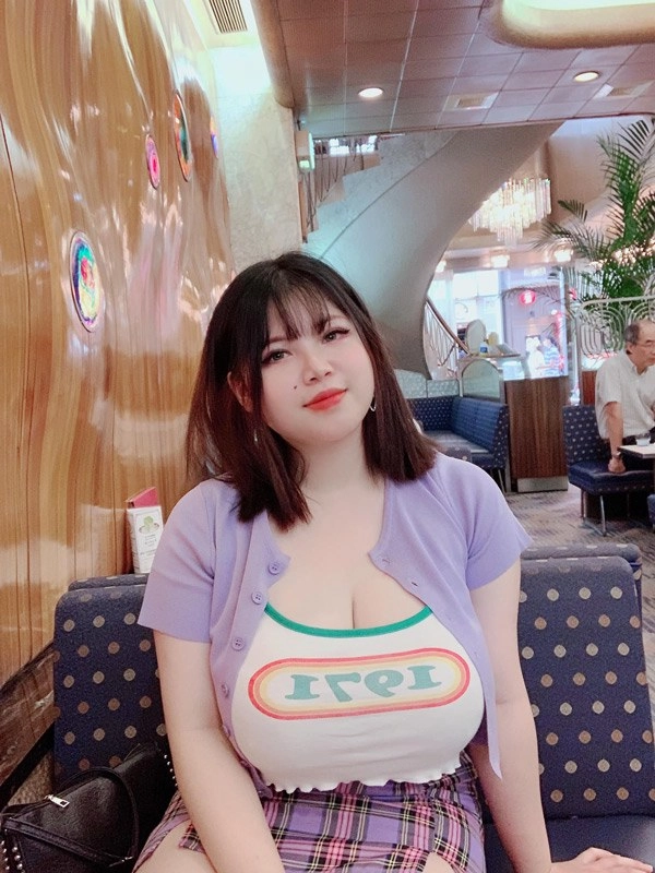 Hot girl hải dương đã hút mỡ nhưng số đo vòng một vẫn vượt 1 mét - 6