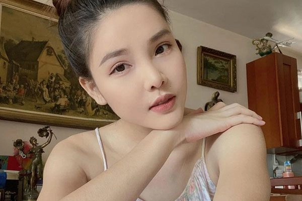 Hotgirl bán bánh xèo khách mua tới tấp đời thực mẹ 2 con chồng việt kiều tặng nhà 10 tỷ - 11