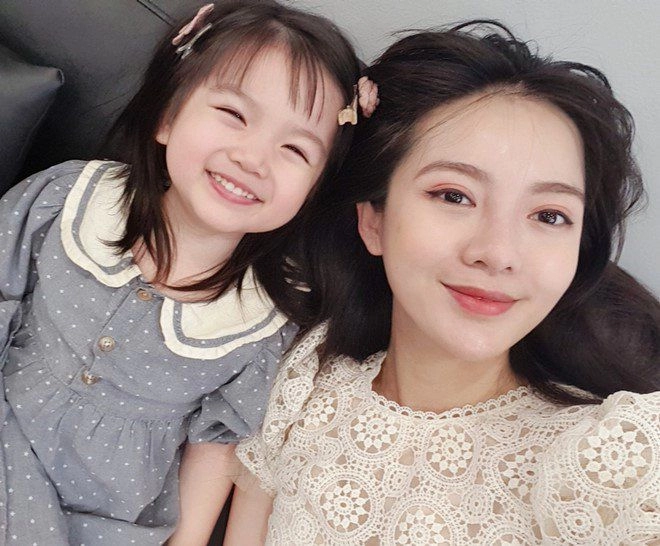 Hotgirl đẹp nõn nàtrên sân vinh là btv nổi tiếng làm mẹ 2 con - 8