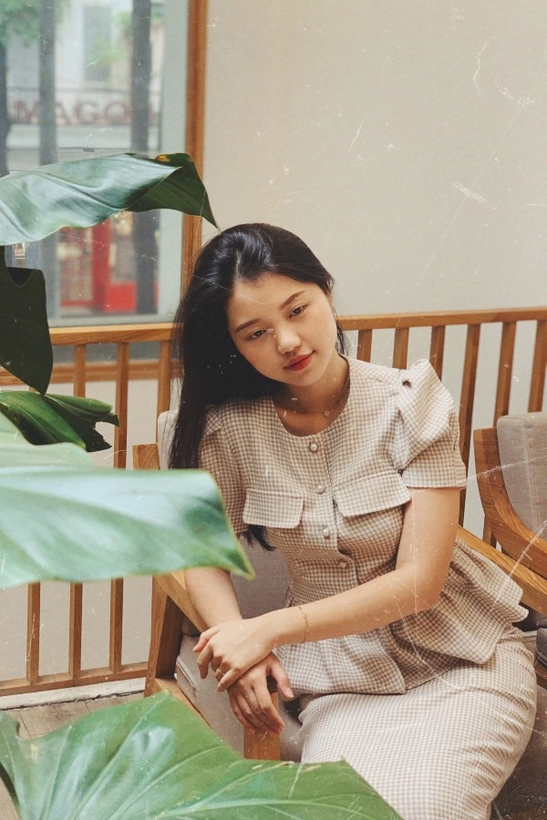 Hotgirl đh ngoại thương sáng lên giảng đường là cô giáo thiên thần tối về với chồng con đảm đang - 11