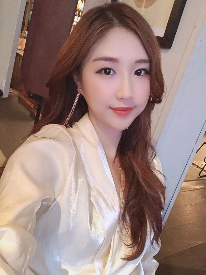 hotgirl hàn hát tiếng việt không kém hari won sinh con em bé được dàn sao việt xuýt xoa - 1