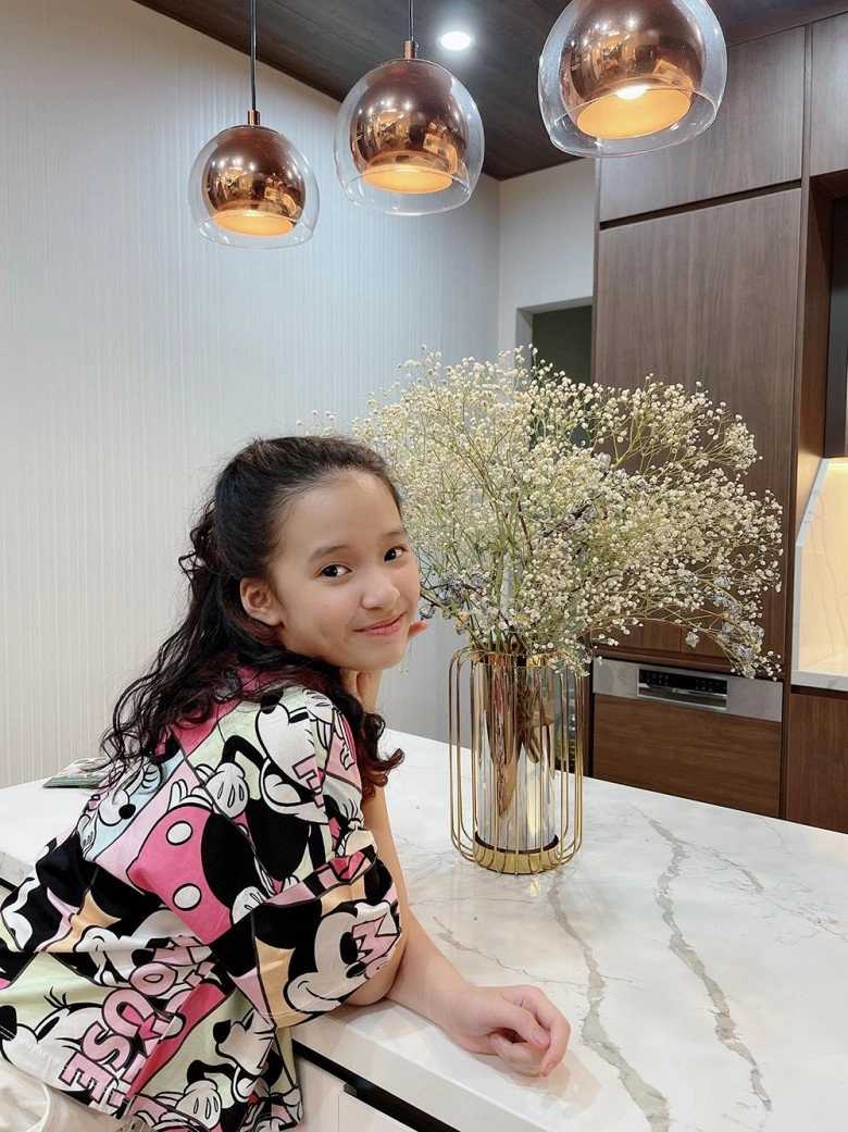 Hotgirl nhí bố ơi mình đi đâu thế lớn phổng phao tuổi thiếu nữ mạnh trường hồng đăng sắp kén rể - 13