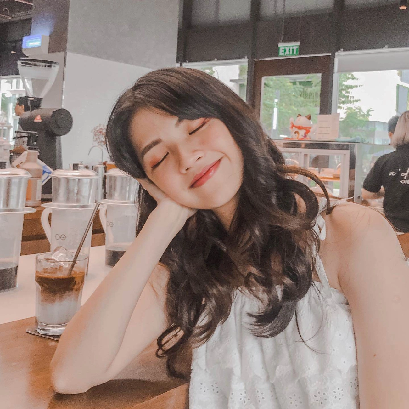 hotgirl ống nghiệm thi đường lên đỉnh olympia giờ thăng hạng nhan sắc nhuộm tóc bạch kim chất chơi - 8