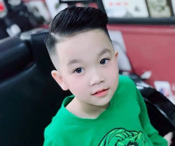 Hướng dẫn cách cắt tóc undercut cho bé trai tại nhà siêu đơn giản - 7